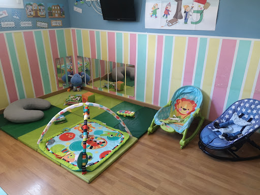 Escuela Infantil El Gatito Curioso