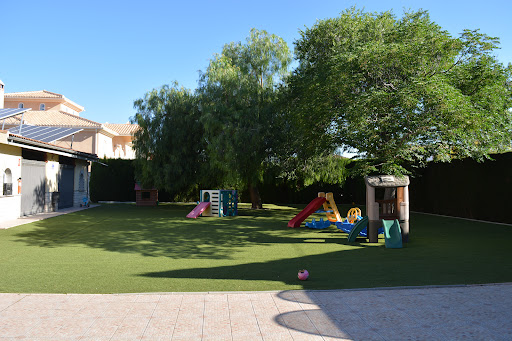 Centro Infantil El Castillo De Los Gnomos