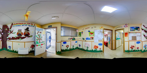 Centro de Educación Infantil Conveniado con la Junta de Andalucía Pekes de Ika.