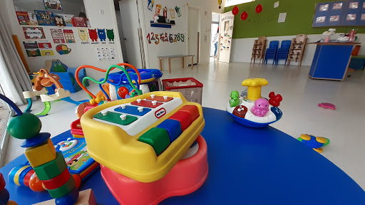 Escuela Infantil Novaschool Juan Latino