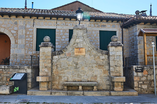 Oficina de Turismo de Horcajo de la Sierra - Aoslos