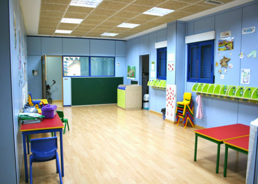ESTRELETES Centro de Educación Infantil