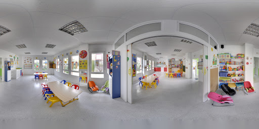 Escuela Infantil "Pequeña Luna"