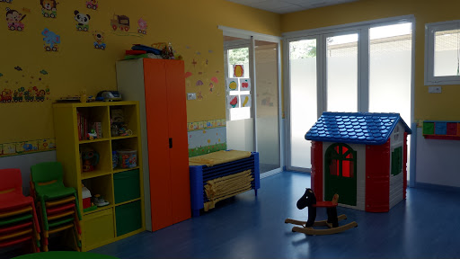 Guardería "El gato con chanclas"
