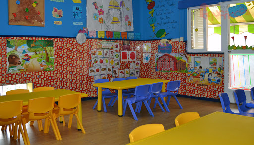 Escuela Infantil Pequeñeces
