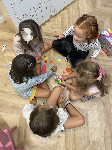 Paxariños Cuidado y Entretenimiento Infantil