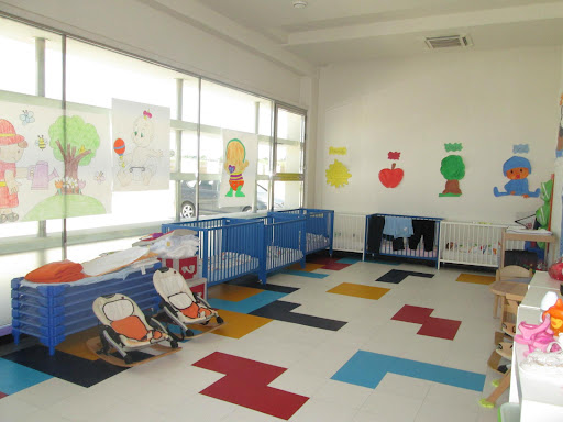 Escuela Infantil 5 Sentidos