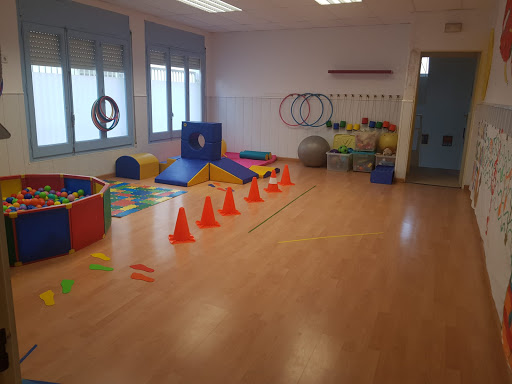 CHILDREN'S HOUSE