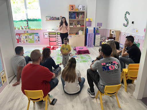 Escuela Infantil LITTLE WITCH Arroyomolinos