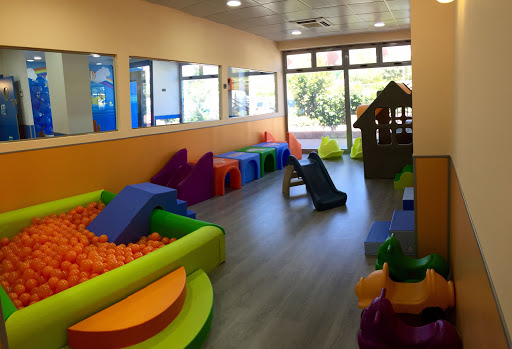 Kinder School