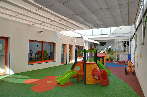 Superfriends | Escuela Infantil bilingüe