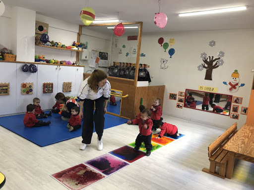 Chiquilín - 【 Guardería Bilingüe inglés en Valencia 】